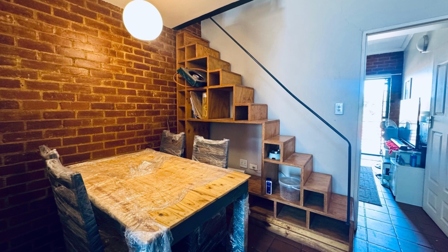 1 Bedroom Property for Sale in Rustenburg Central North West
